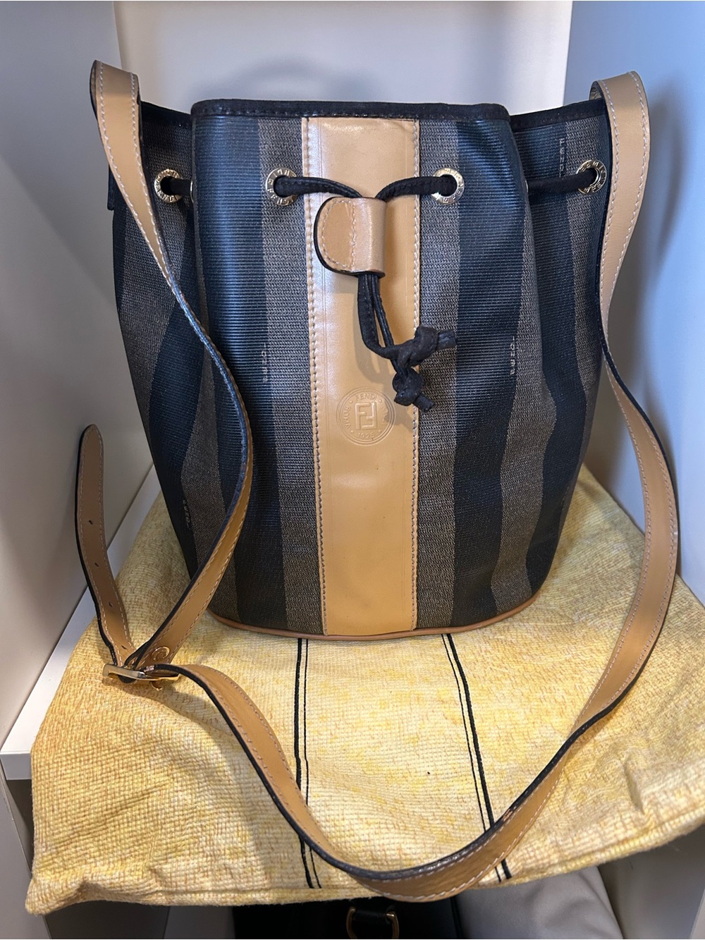 Authentic Vintage Fendi Pequin Bucket Bag 80’s